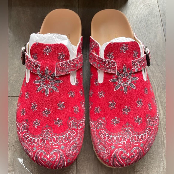 NEW 44/45 11/12 US Yuketen SAL 1 Red bandana suede leather sandals Crepe - Picture 5 of 16